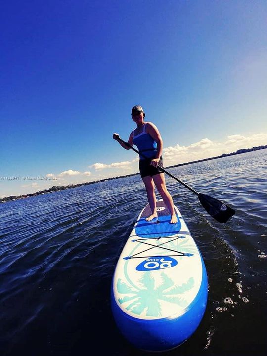 Recently Sold: $320,000 (3 beds, 2 baths, 1521 Square Feet)