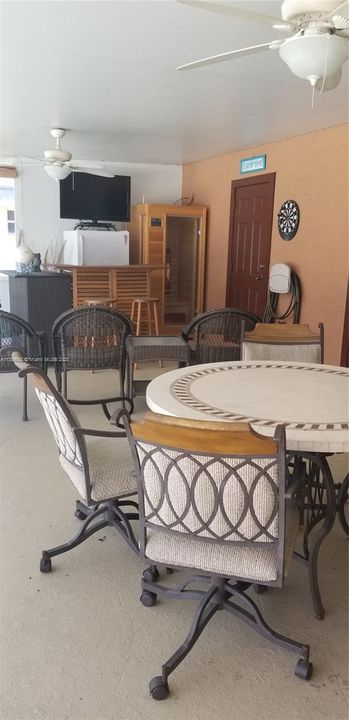 Recientemente alquilado: $2,800 (3 camas, 2 baños, 1525 Pies cuadrados)