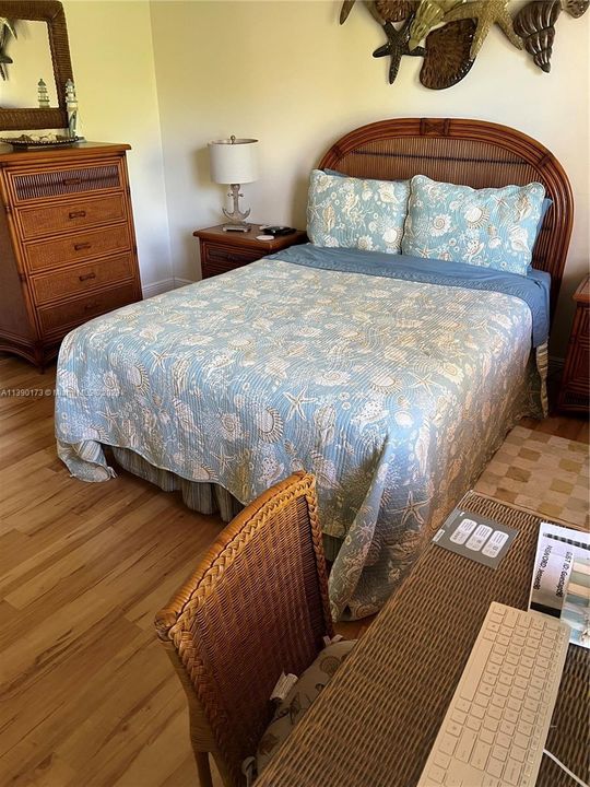 Recently Sold: $299,000 (2 beds, 2 baths, 1270 Square Feet)