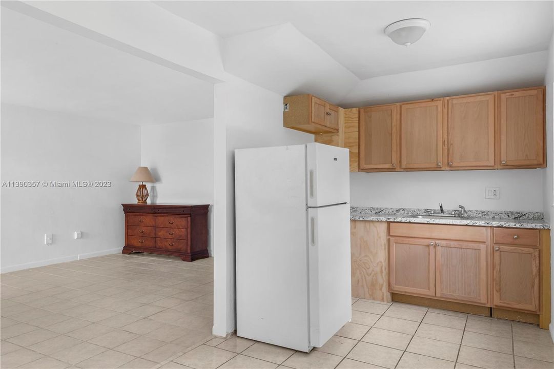 Recently Sold: $85,000 (2 beds, 1 baths, 870 Square Feet)