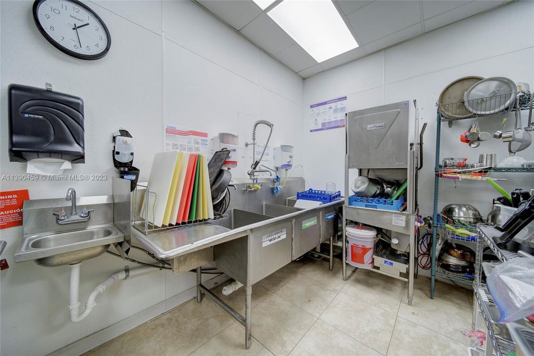 Недавно продано: $50,000 (0 спален, 0 ванн, 0 Квадратных фут)