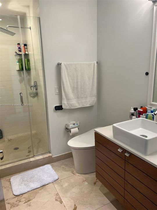 Recently Rented: $18,000 (4 beds, 3 baths, 2448 Square Feet)