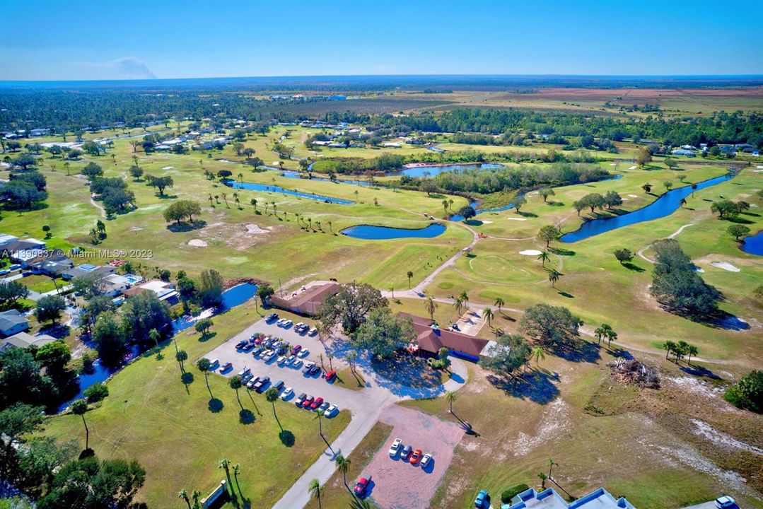 Recently Sold: $320,000 (3 beds, 2 baths, 1521 Square Feet)