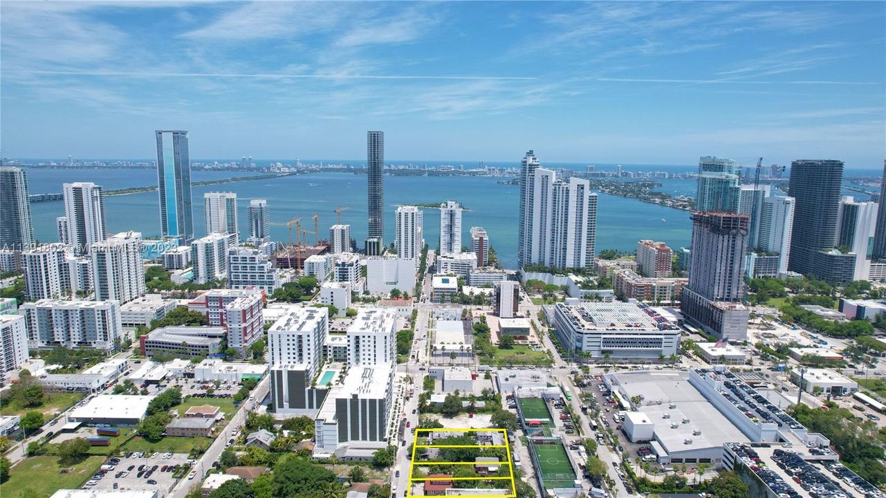 Vendido Recientemente: $5,499,900 (0 camas, 0 baños, 0 Pies cuadrados)