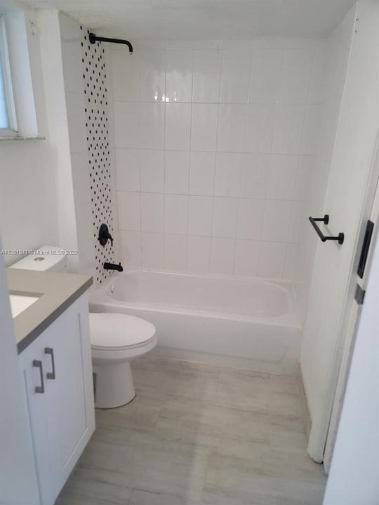 Recently Rented: $2,850 (3 beds, 2 baths, 1010 Square Feet)