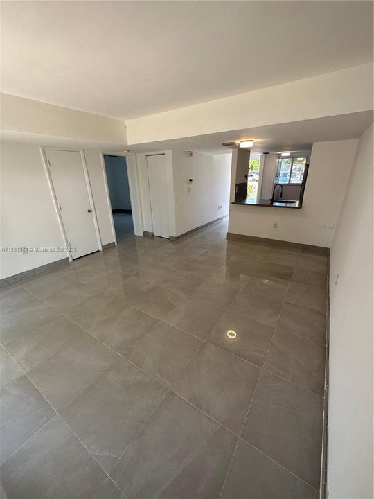 Recently Rented: $2,850 (3 beds, 2 baths, 1010 Square Feet)