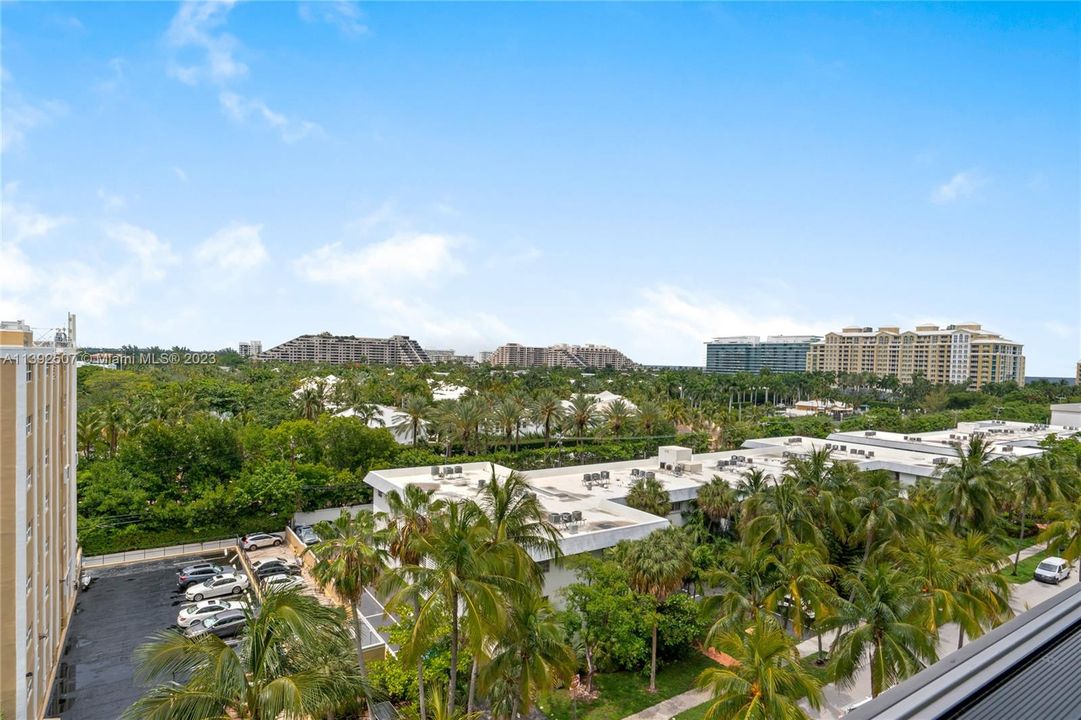 Recently Sold: $1,175,000 (3 beds, 2 baths, 1311 Square Feet)