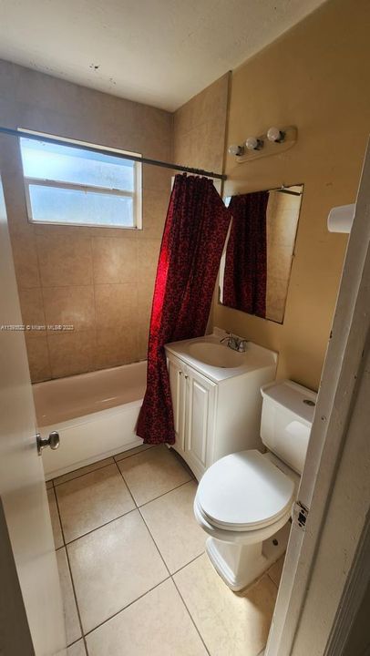 Недавно арендовано: $1,750 (2 спален, 1 ванн, 660 Квадратных фут)