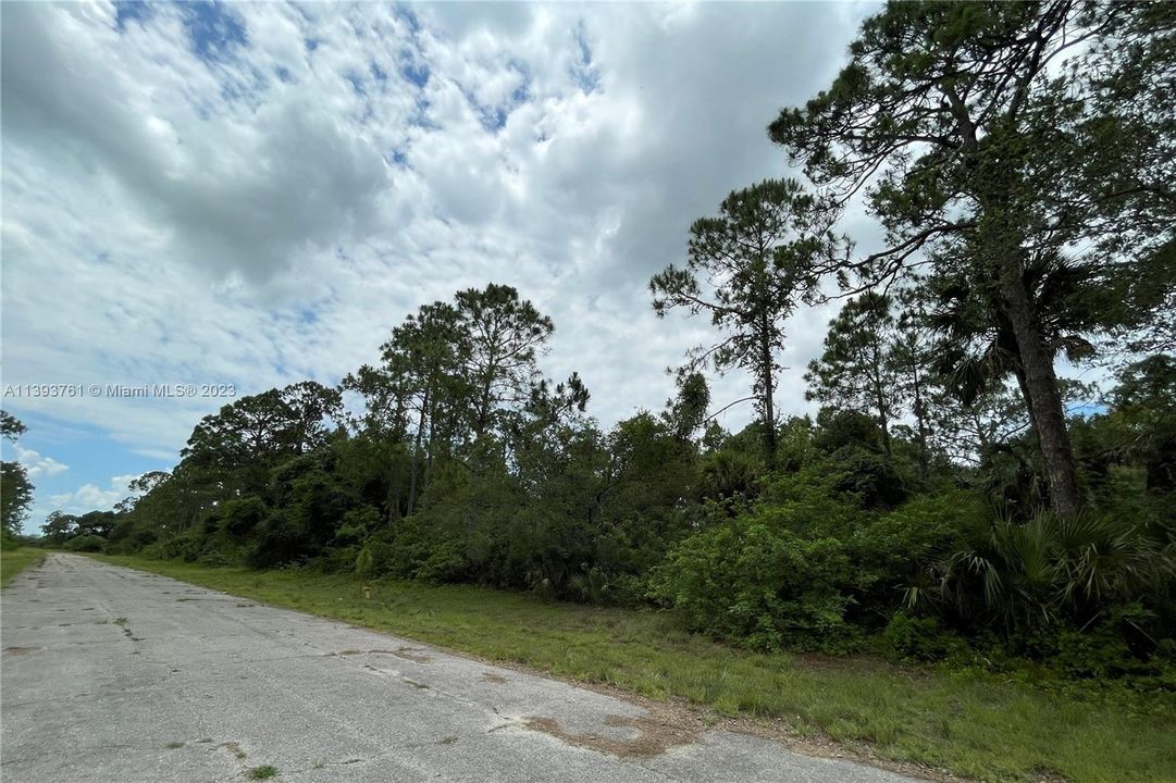 Recently Sold: $22,000 (0.23 acres)