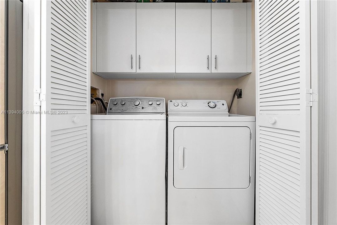 Recently Sold: $399,900 (2 beds, 2 baths, 1482 Square Feet)