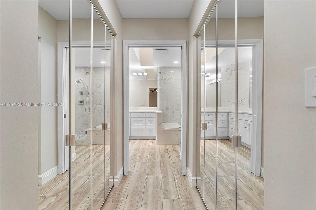 Recently Sold: $399,900 (2 beds, 2 baths, 1482 Square Feet)