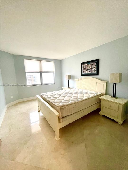 Recently Rented: $2,675 (1 beds, 1 baths, 870 Square Feet)