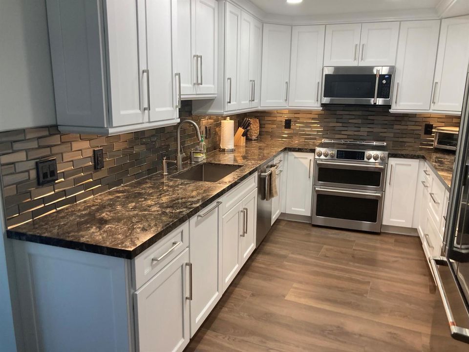 100 OT Kitchen2