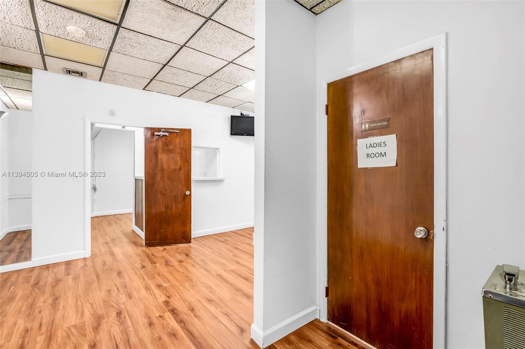 Recently Rented: $27 (0 beds, 0 baths, 0 Square Feet)