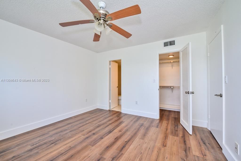Recently Sold: $155,000 (2 beds, 2 baths, 850 Square Feet)
