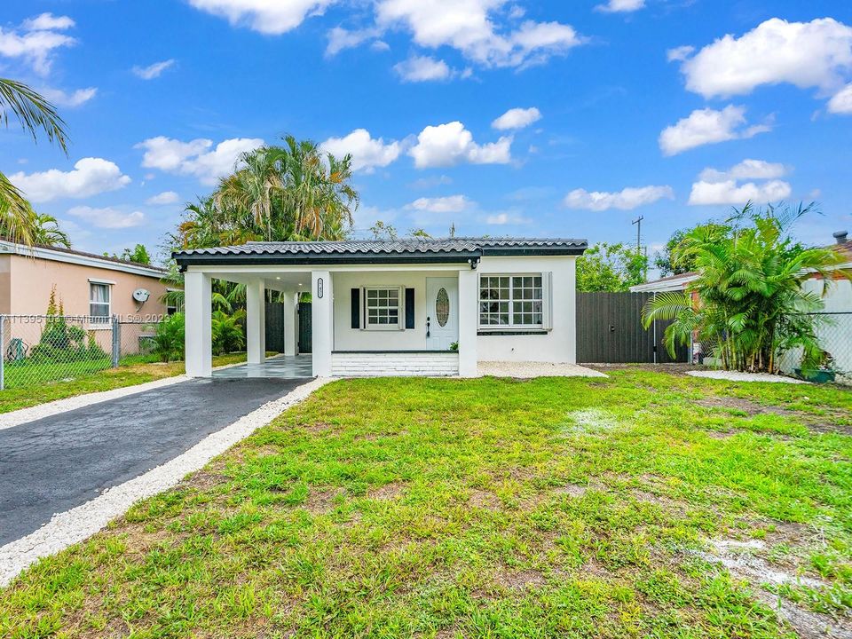 Recently Sold: $535,000 (3 beds, 2 baths, 1056 Square Feet)