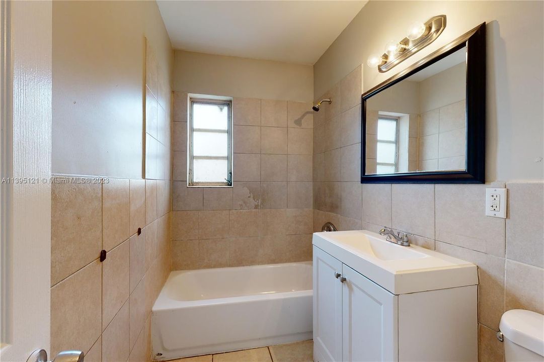 最近售出: $494,900 (3 贝兹, 2 浴室, 1564 平方英尺)