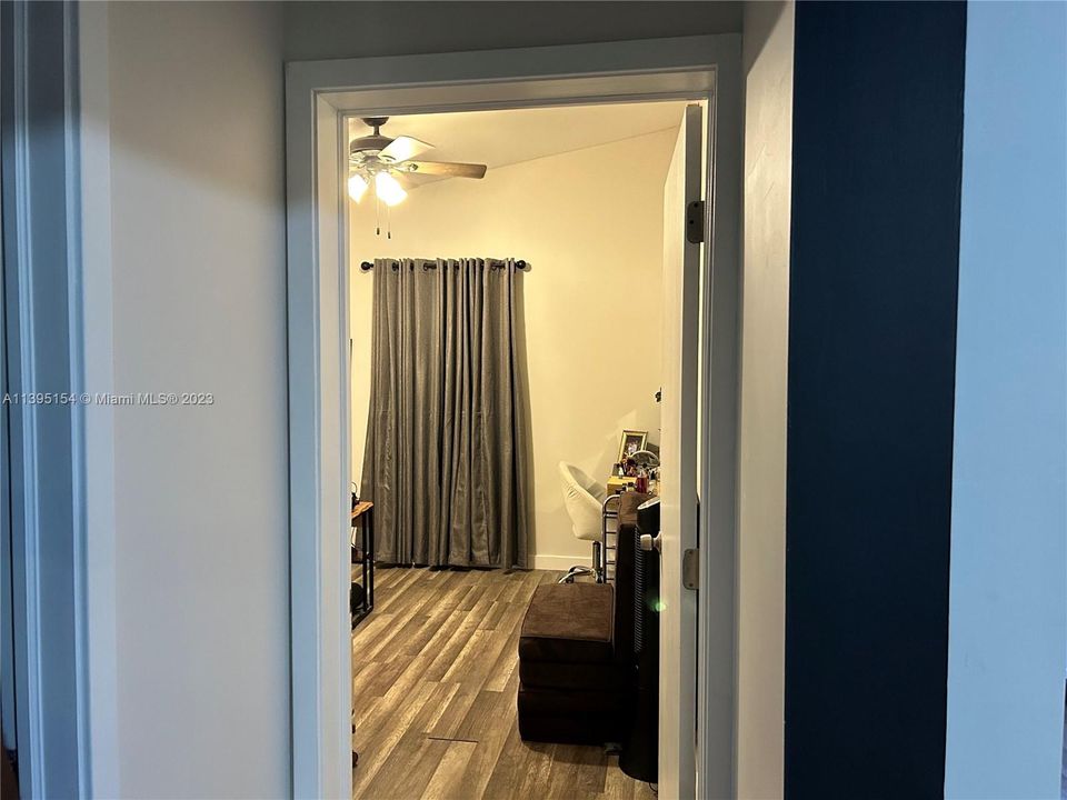 3rd Bedroom Entry