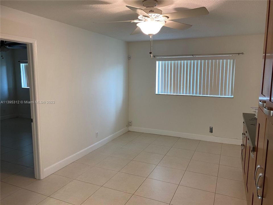 Recently Rented: $3,400 (3 beds, 2 baths, 1724 Square Feet)