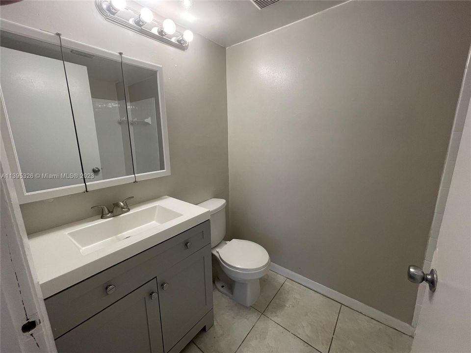 Недавно арендовано: $1,750 (1 спален, 1 ванн, 690 Квадратных фут)