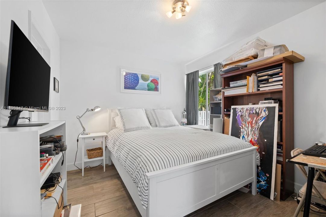 Недавно продано: $1,095,000 (0 спален, 0 ванн, 1978 Квадратных фут)