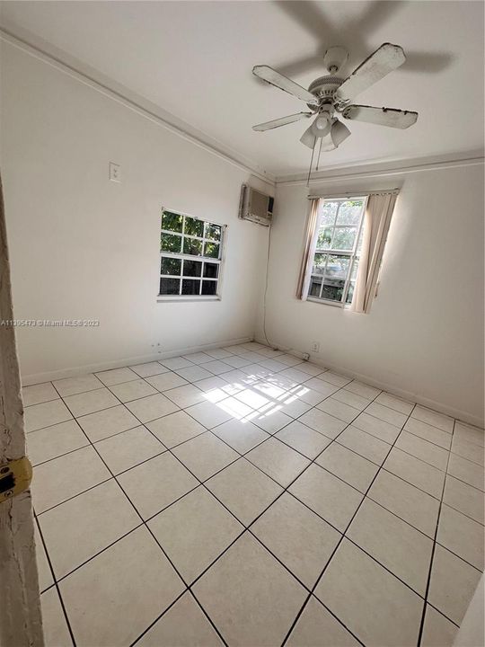 Vendido Recientemente: $729,000 (0 camas, 0 baños, 2215 Pies cuadrados)