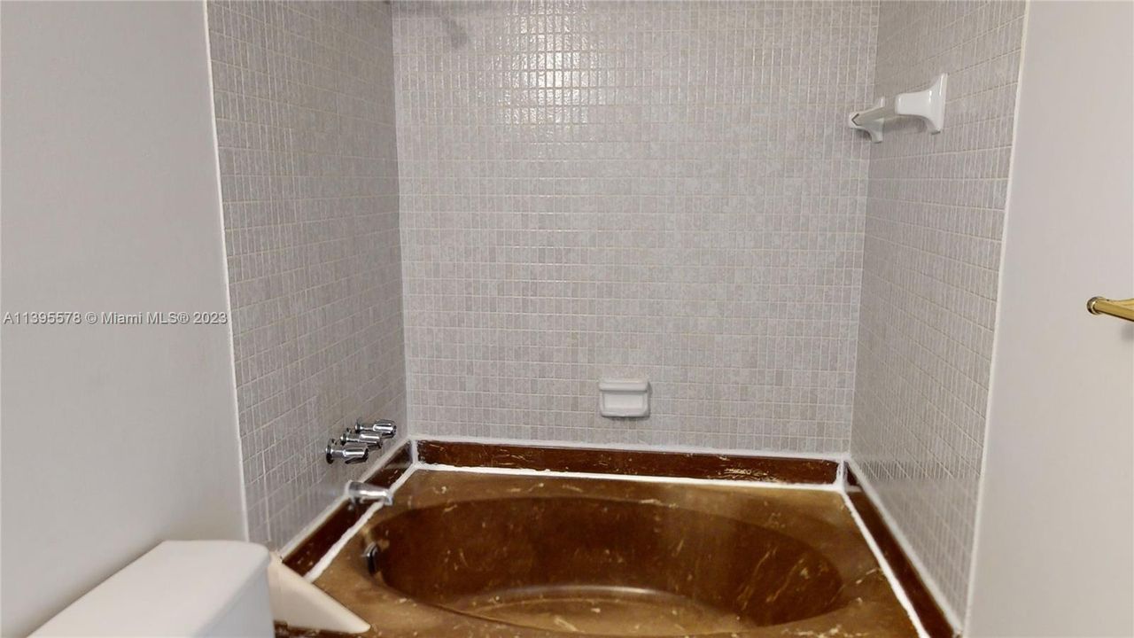Недавно арендовано: $1,999 (1 спален, 1 ванн, 1075 Квадратных фут)