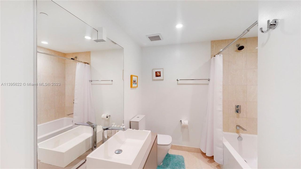 Recently Rented: $6,000 (1 beds, 2 baths, 1022 Square Feet)