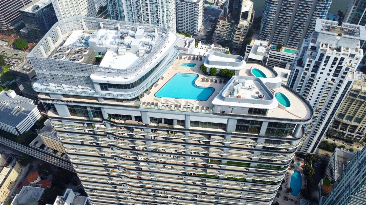 Recently Rented: $6,000 (1 beds, 2 baths, 1022 Square Feet)