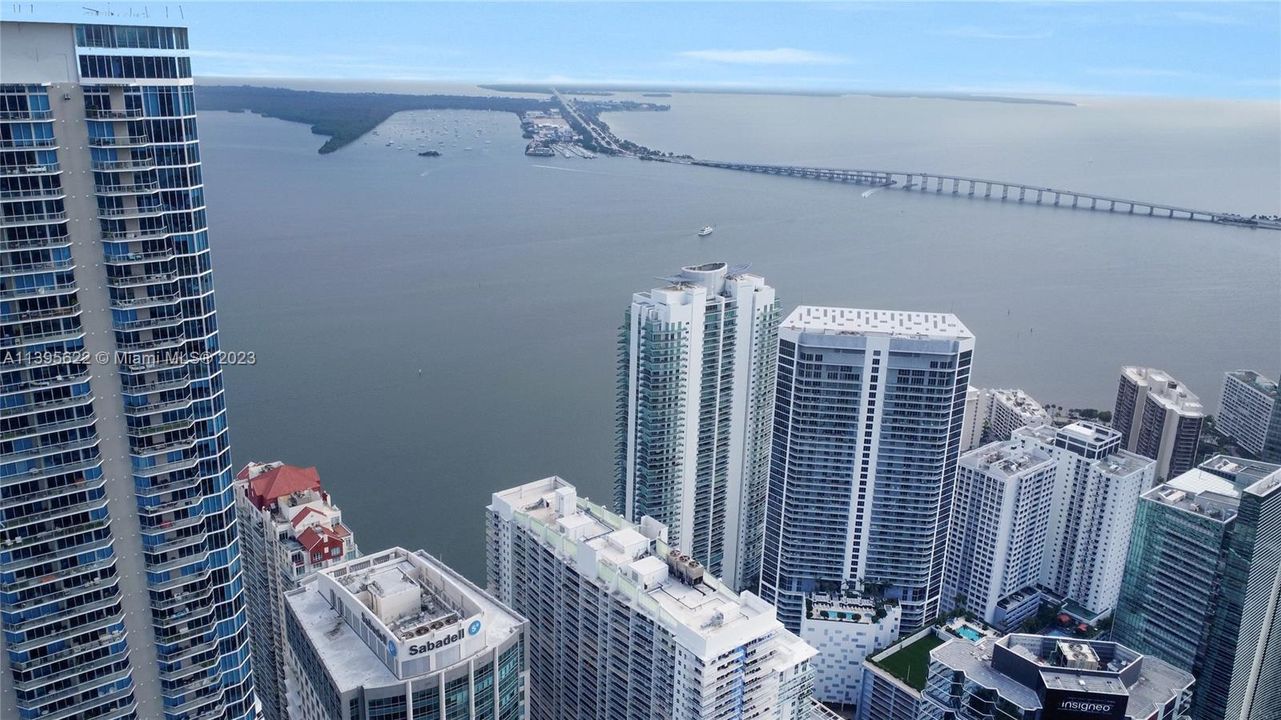 Recently Rented: $6,000 (1 beds, 2 baths, 1022 Square Feet)