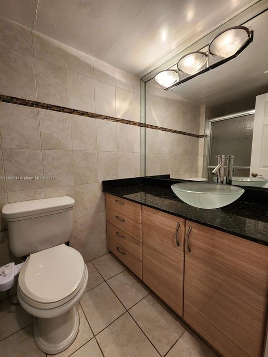 Недавно арендовано: $2,650 (2 спален, 2 ванн, 1087 Квадратных фут)