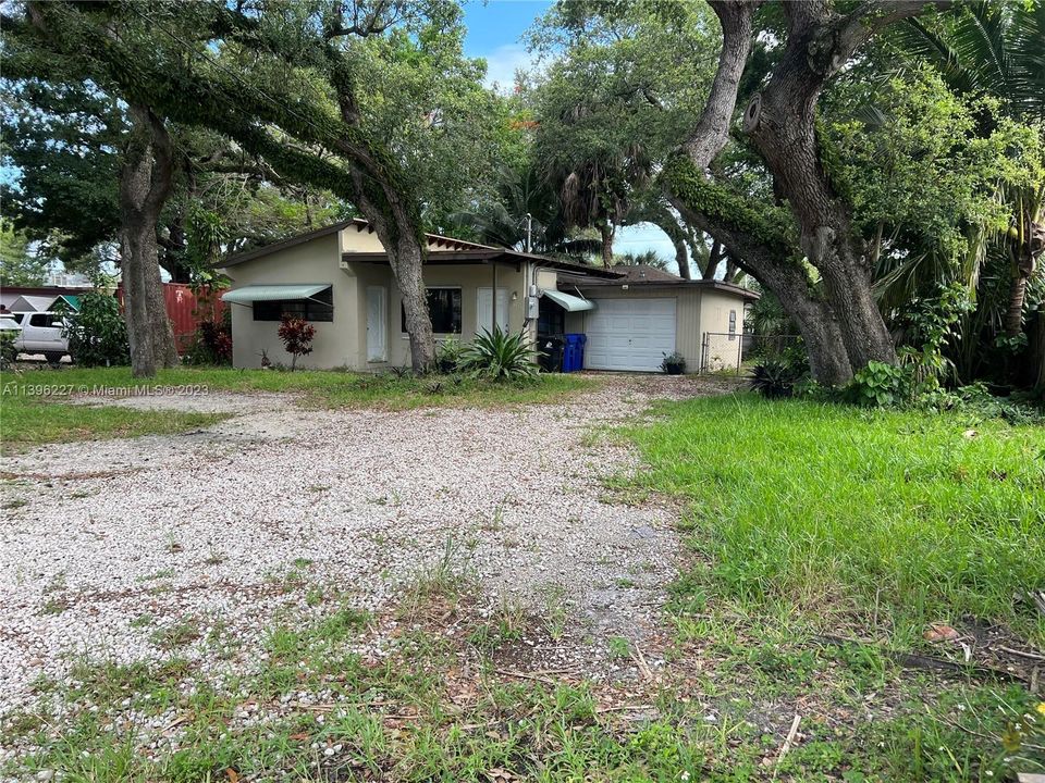 Recently Sold: $350,000 (0.18 acres)