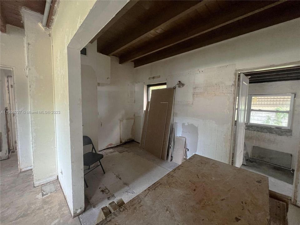 Recently Sold: $350,000 (0.18 acres)