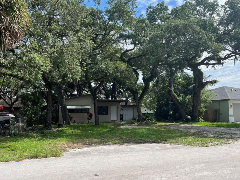 Recently Sold: $350,000 (0.18 acres)