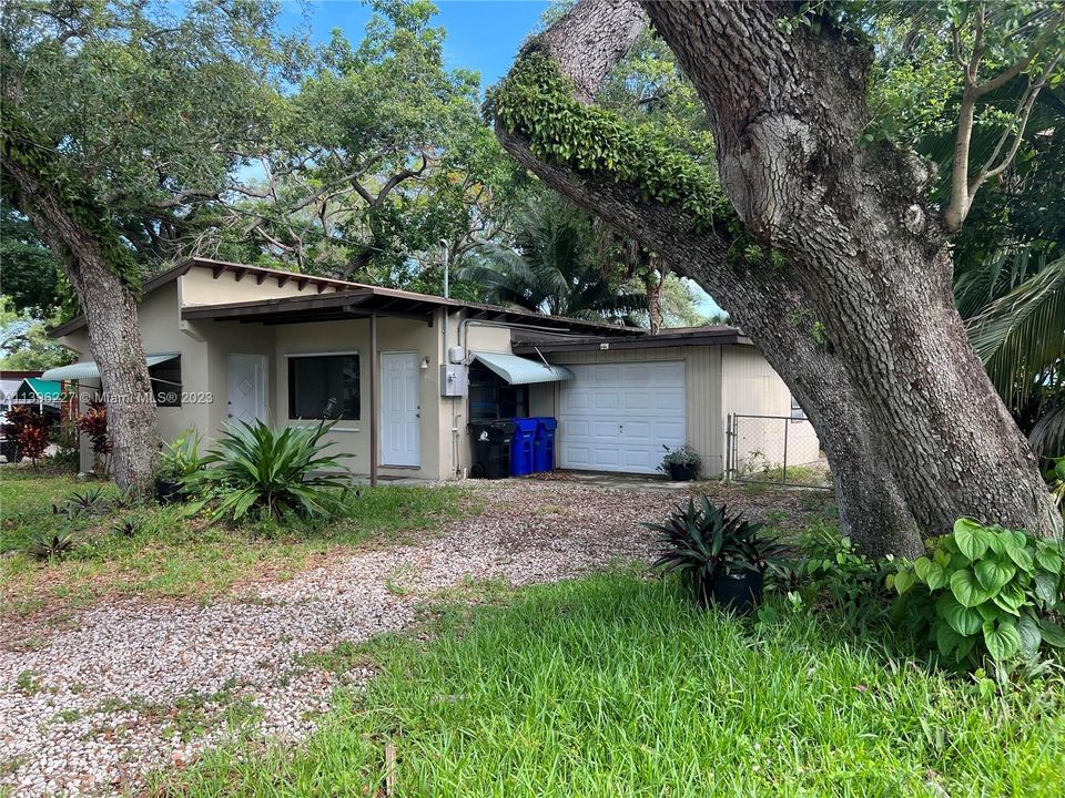 Recently Sold: $350,000 (0.18 acres)