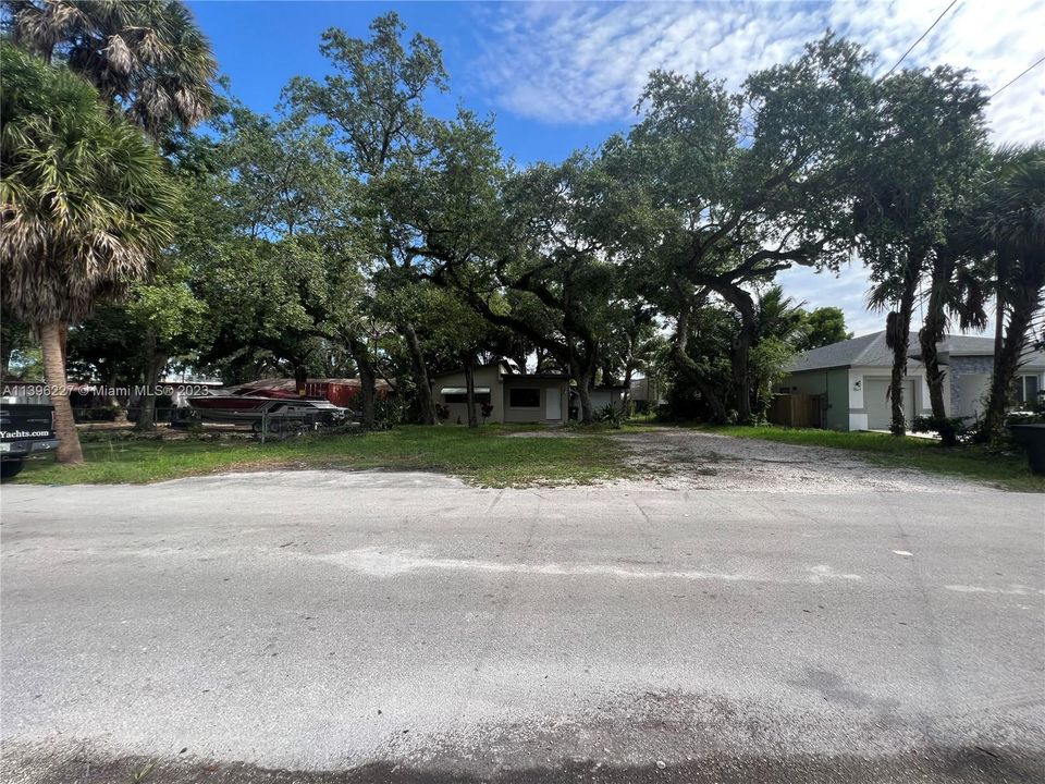 Recently Sold: $350,000 (0.18 acres)