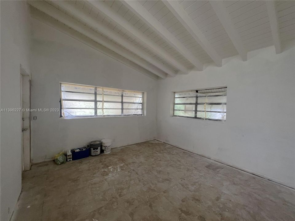 Recently Sold: $350,000 (0.18 acres)