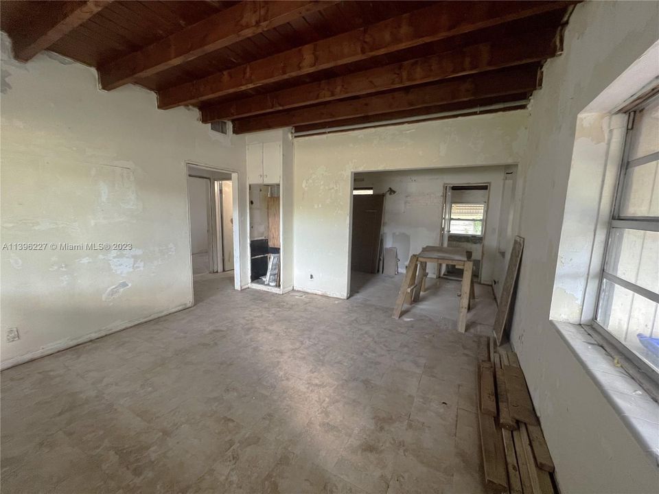 Recently Sold: $350,000 (0.18 acres)