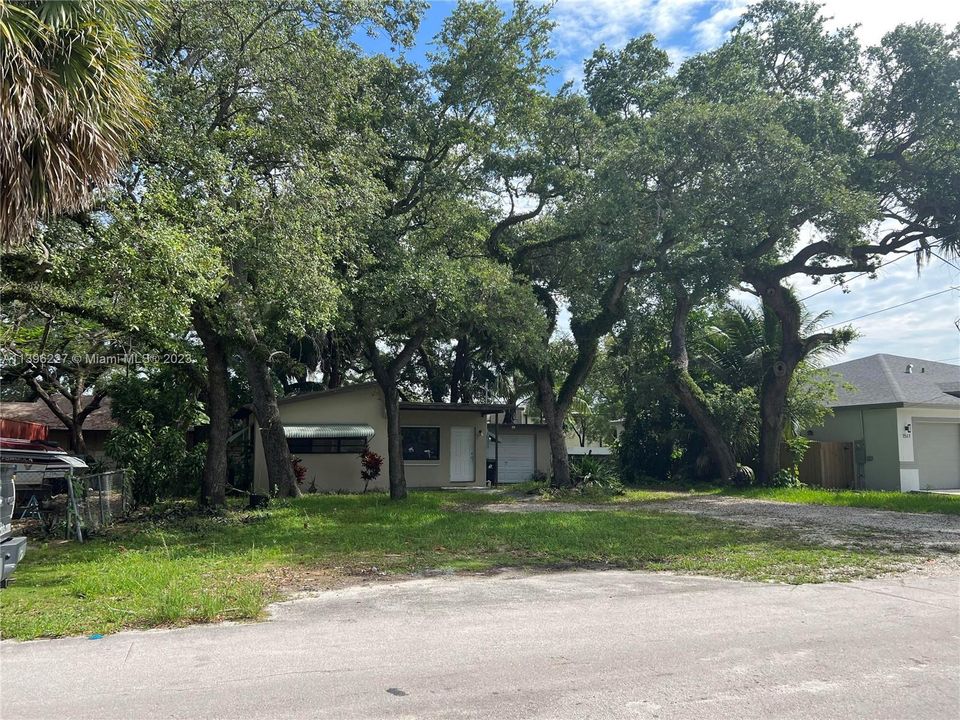 Recently Sold: $350,000 (0.18 acres)