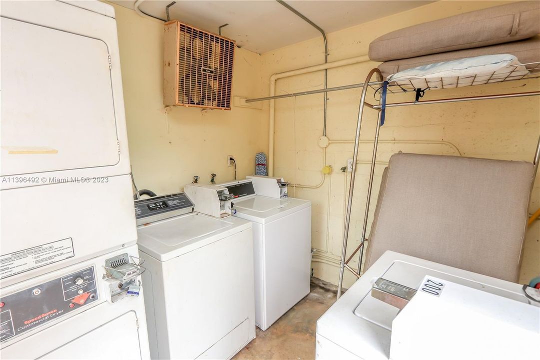 Recently Rented: $2,000 (1 beds, 1 baths, 16526 Square Feet)