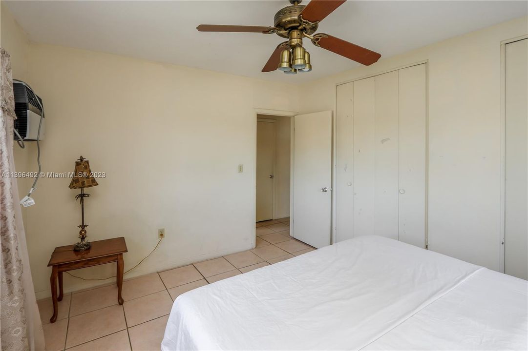 Recently Rented: $2,000 (1 beds, 1 baths, 16526 Square Feet)