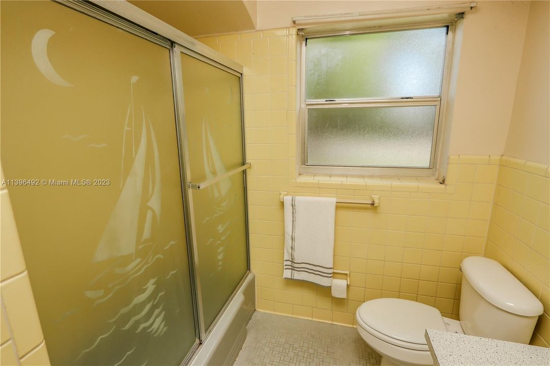 Recently Rented: $2,000 (1 beds, 1 baths, 16526 Square Feet)