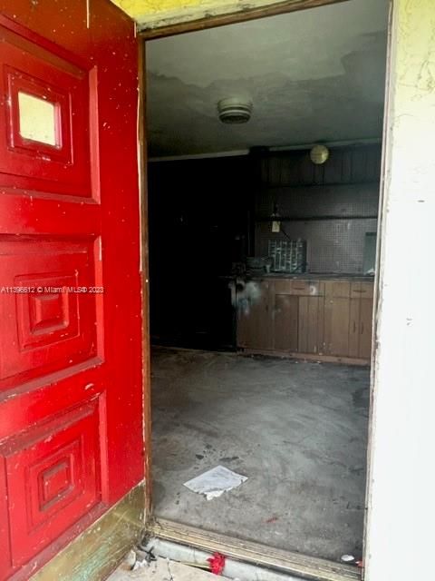 Recently Sold: $229,000 (3 beds, 2 baths, 1460 Square Feet)