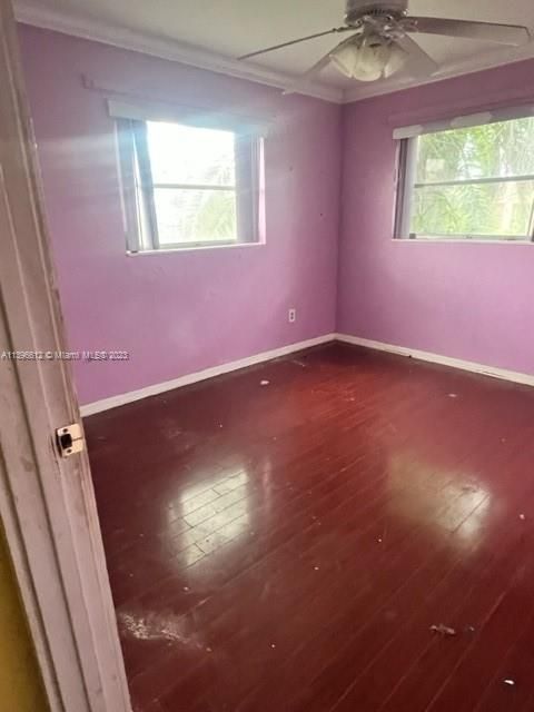 Recently Sold: $229,000 (3 beds, 2 baths, 1460 Square Feet)