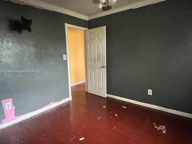 Recently Sold: $229,000 (3 beds, 2 baths, 1460 Square Feet)