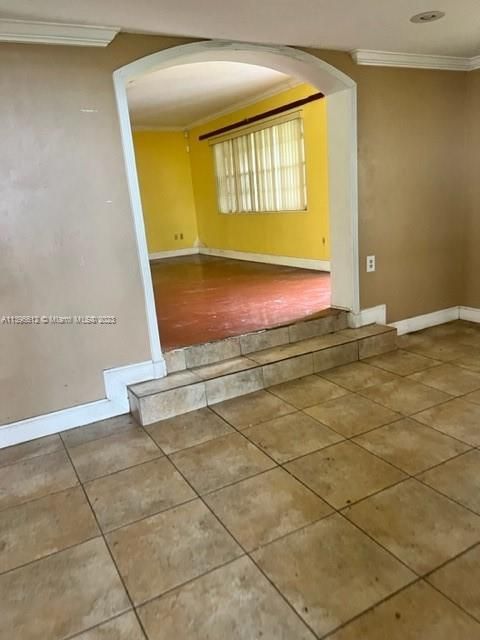 Recently Sold: $229,000 (3 beds, 2 baths, 1460 Square Feet)