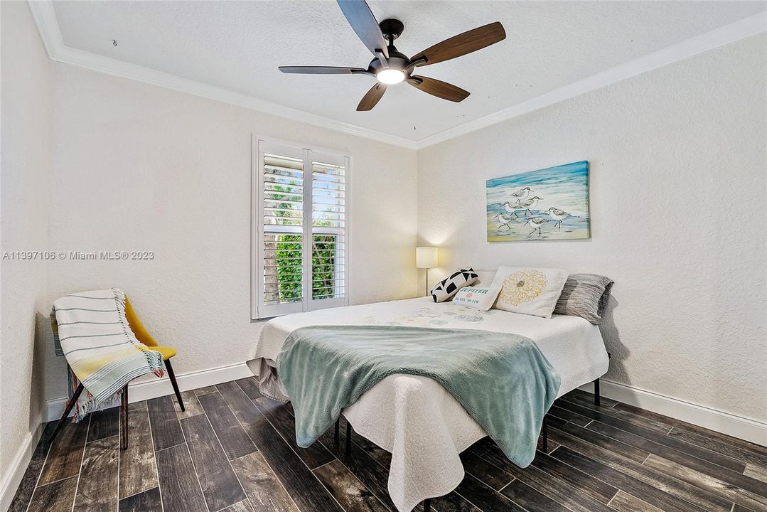 Recently Sold: $469,900 (3 beds, 2 baths, 1152 Square Feet)