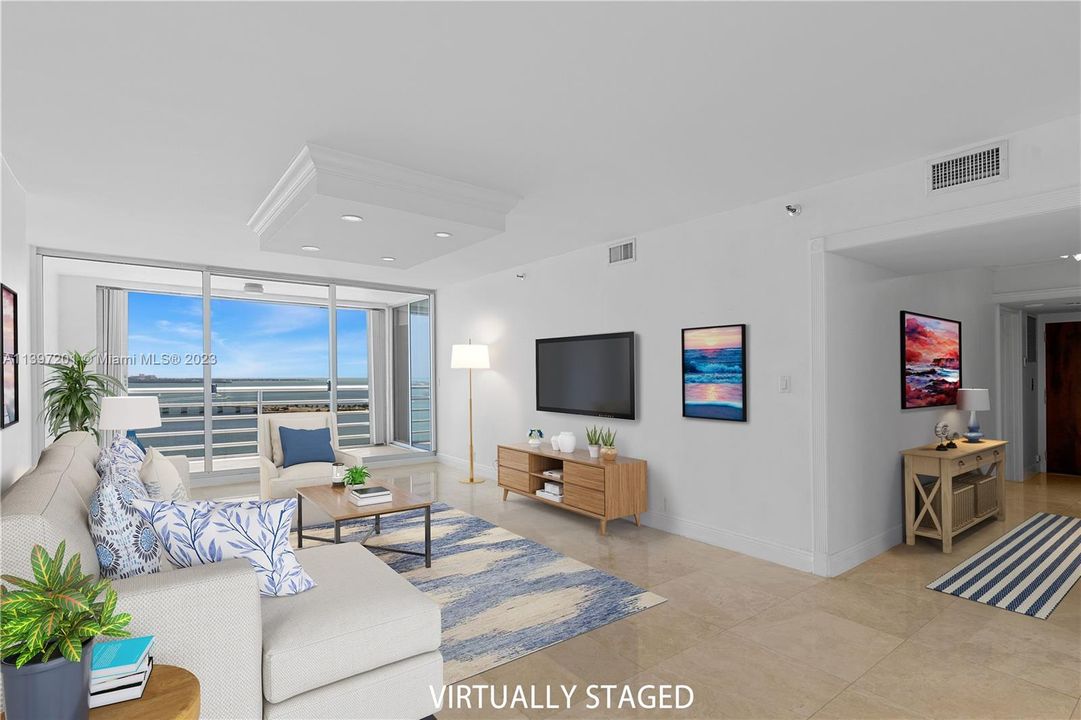 Recently Sold: $799,000 (2 beds, 2 baths, 1640 Square Feet)