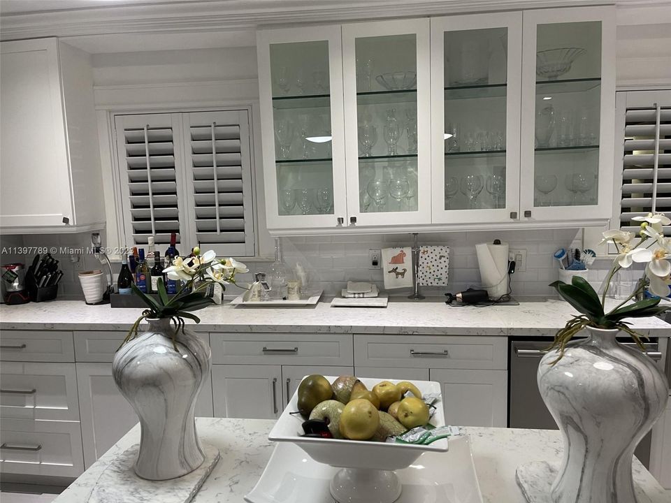 Recently Sold: $1,825,000 (3 beds, 2 baths, 2151 Square Feet)