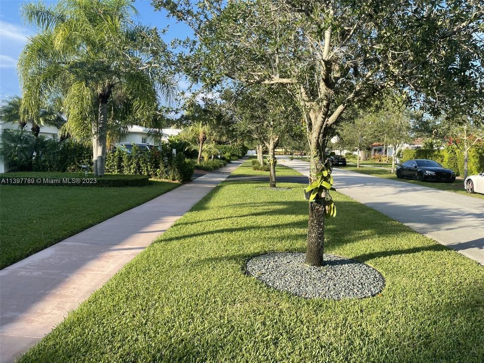 Recently Sold: $1,825,000 (3 beds, 2 baths, 2151 Square Feet)